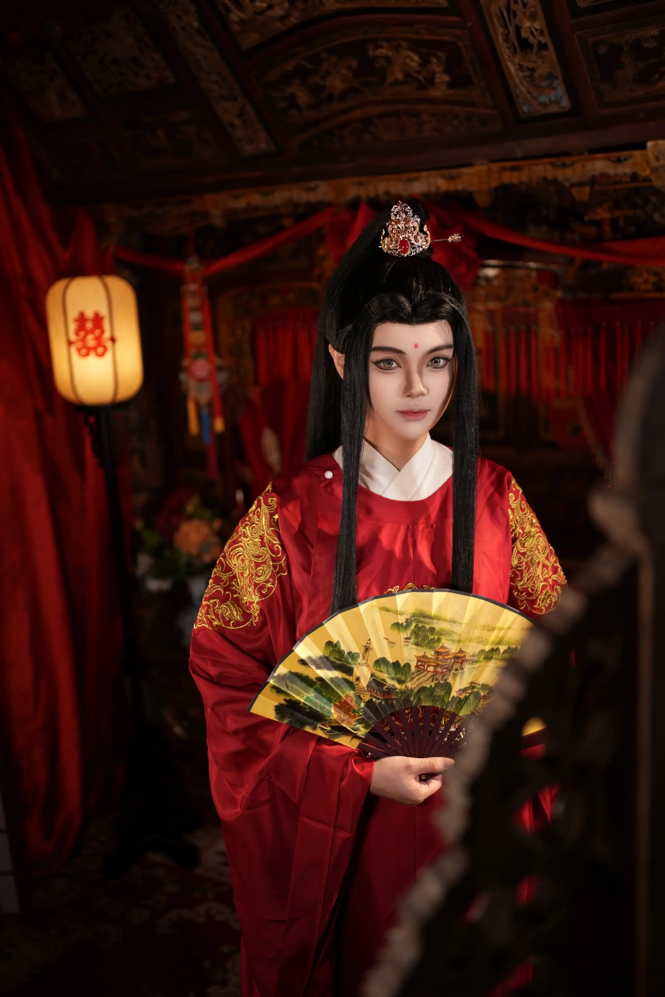 “我的阿离一定是这世间最美的新娘。”