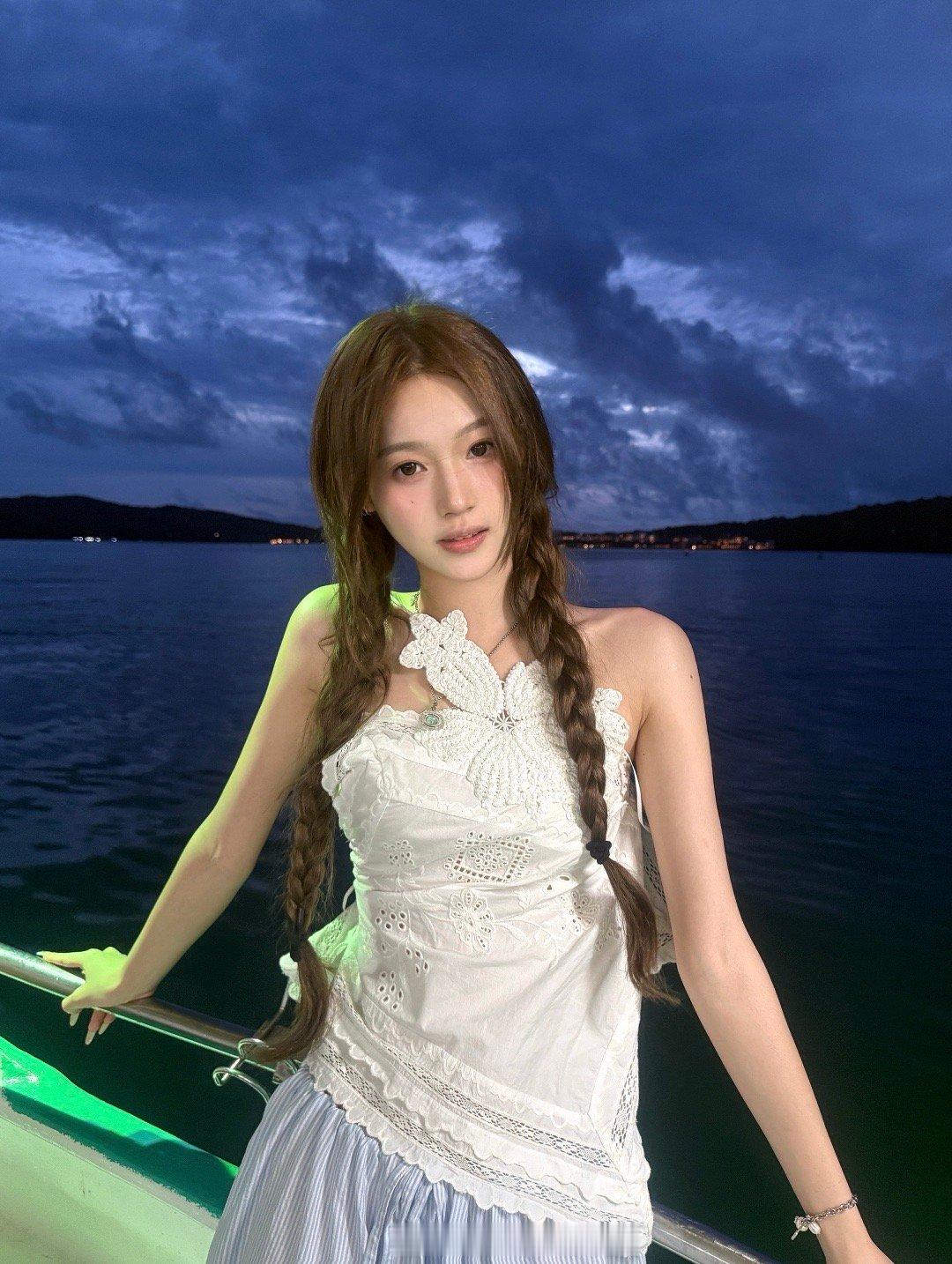 蓝调永远看不腻🚢 ​​​