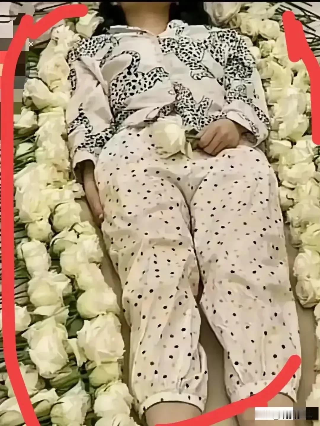 有这样的丈夫，妻子都能活活被气死。
丈夫和妻子吵架，妻子很生气，自己去房间里不想