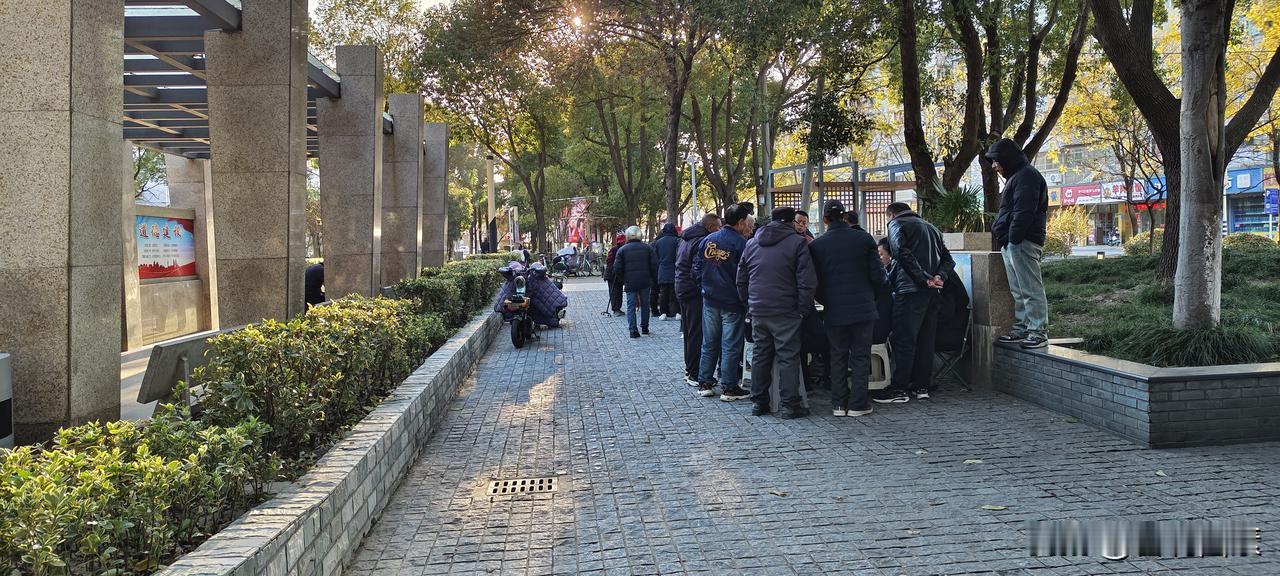 高市的搞事言论即便现在撤回也算不上“立即”
高市早苗在国会答辩中信口雌黄，抛出涉