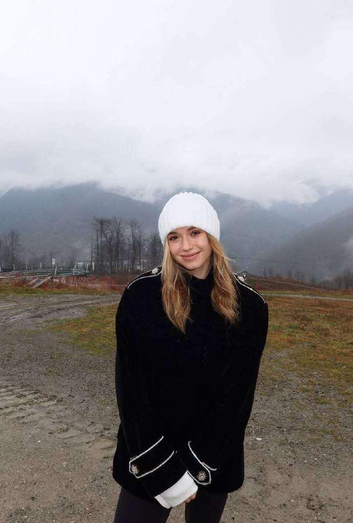 卡米拉KamilaValieva 时光不语，陪伴有声～从赛场到日常，每一段并肩的