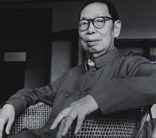 赵忠尧（1902年6月27日-1998年5月28日），出生于浙江诸暨，博士毕业于