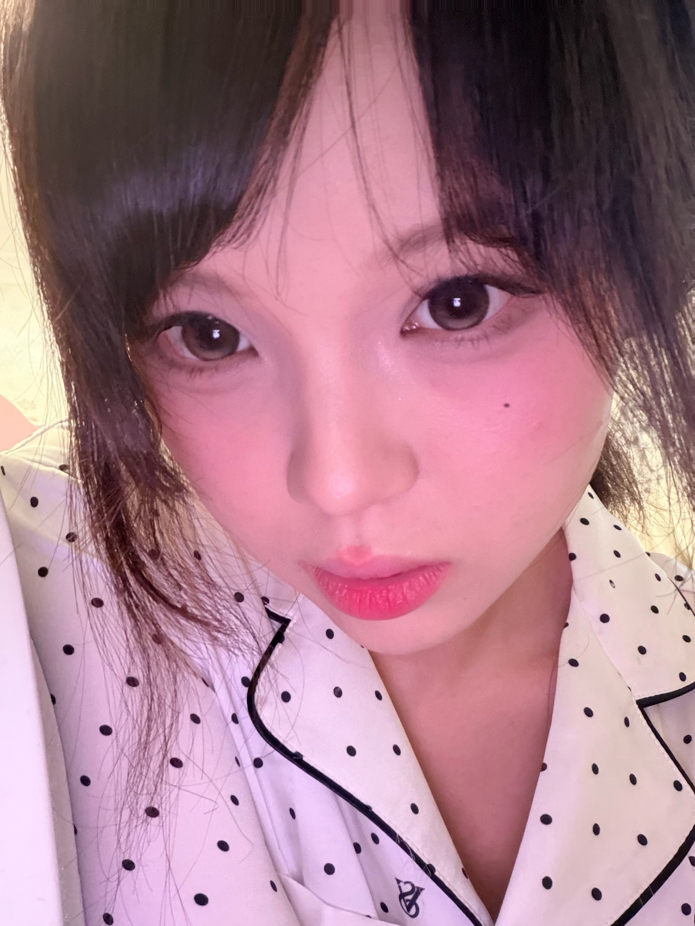 碎发你有点烦 