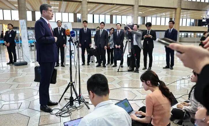 中韩：王外长说了两件事

韩国外长赵显访华，王毅外长在会谈中特别提到了两个故事：