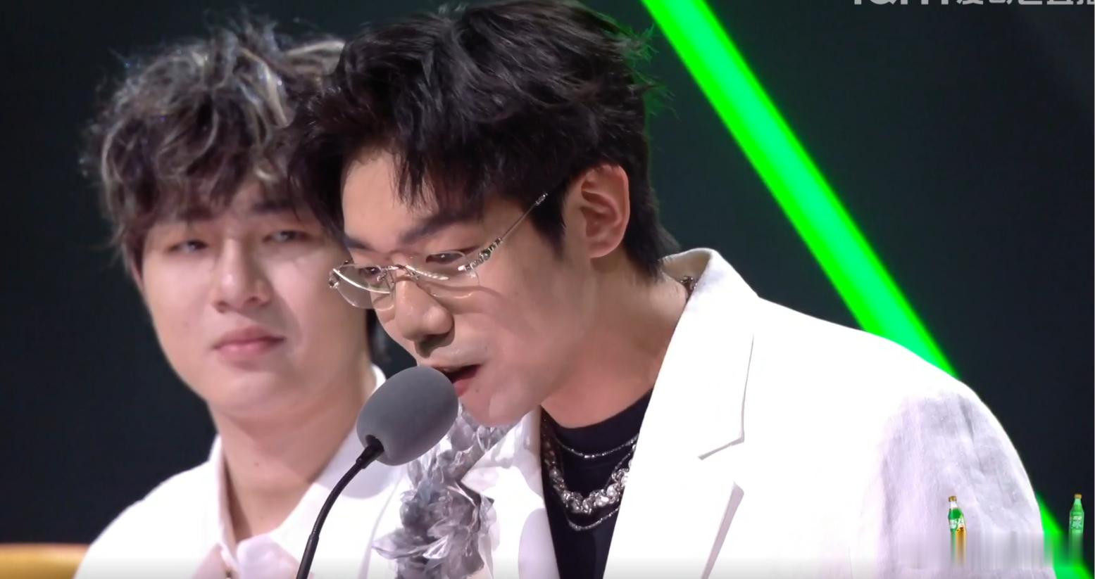 加木目前登上名人堂了！艾热、TOP BARRY惜败！加木说唱巅峰对决2026 ​