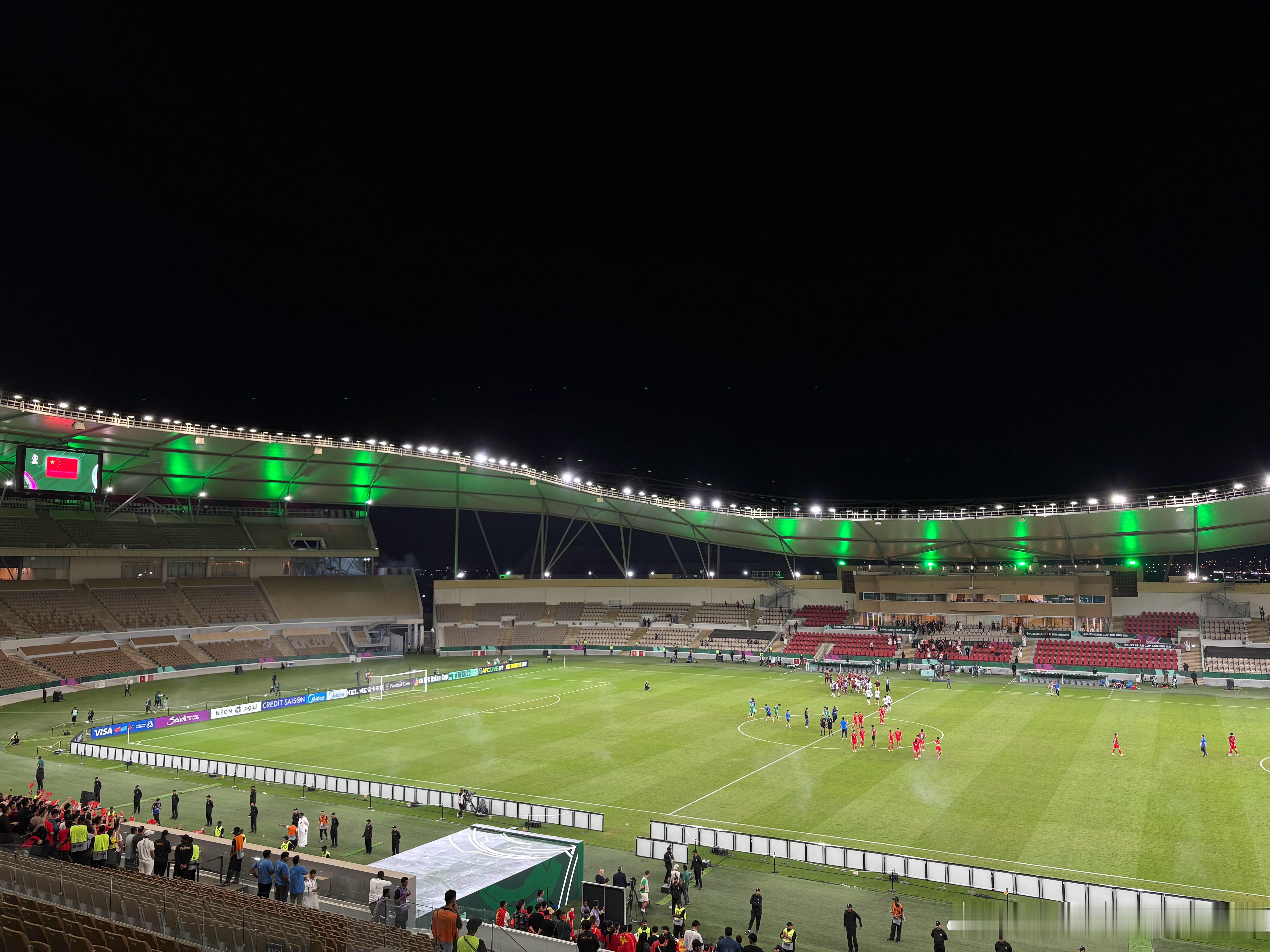 期待决赛！🇨🇳⚽️ 沙特阿拉伯·吉达