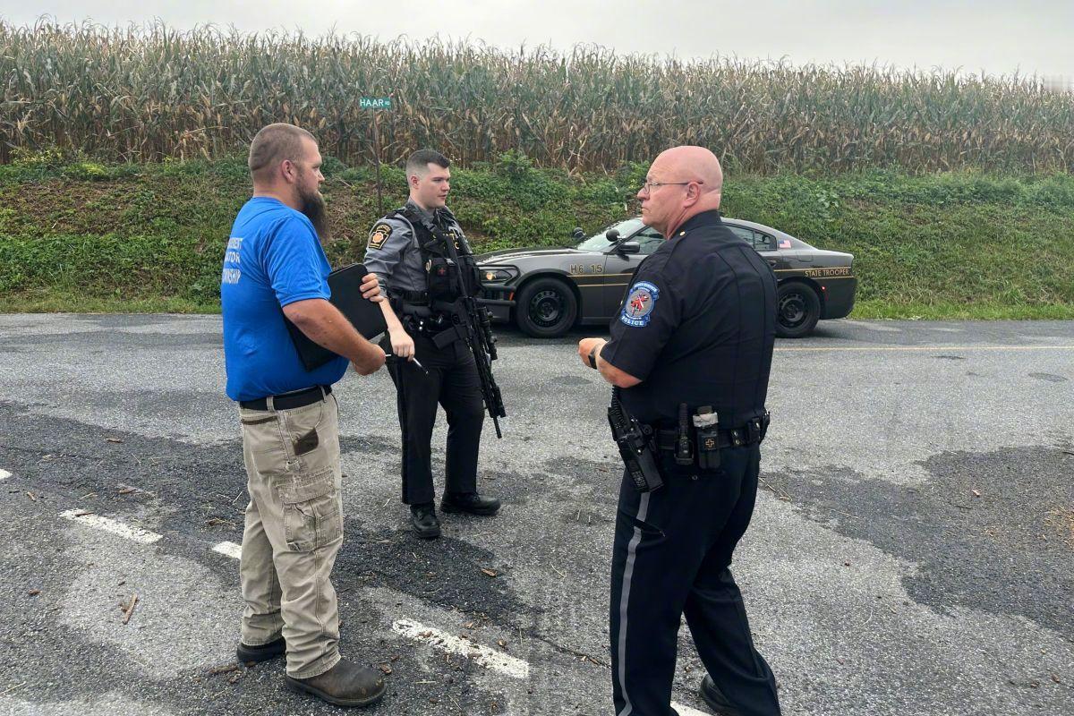 记录是用来打破的！伏击造成5名美国警察伤亡，这在美国执法视频里，算比较严重的。