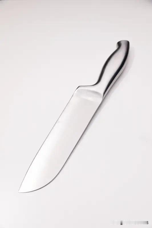 菲方人员持长刀挑衅中国海警画面公开 12月12日这事儿真让人来气！菲律宾有组织地