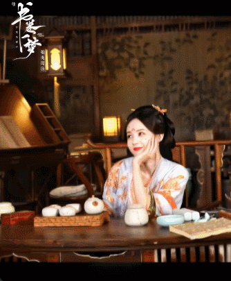 李一桐有种溢出屏幕的灵动美救命！李一桐把宋一梦演活了！自信、直球、果敢全拿捏，溢
