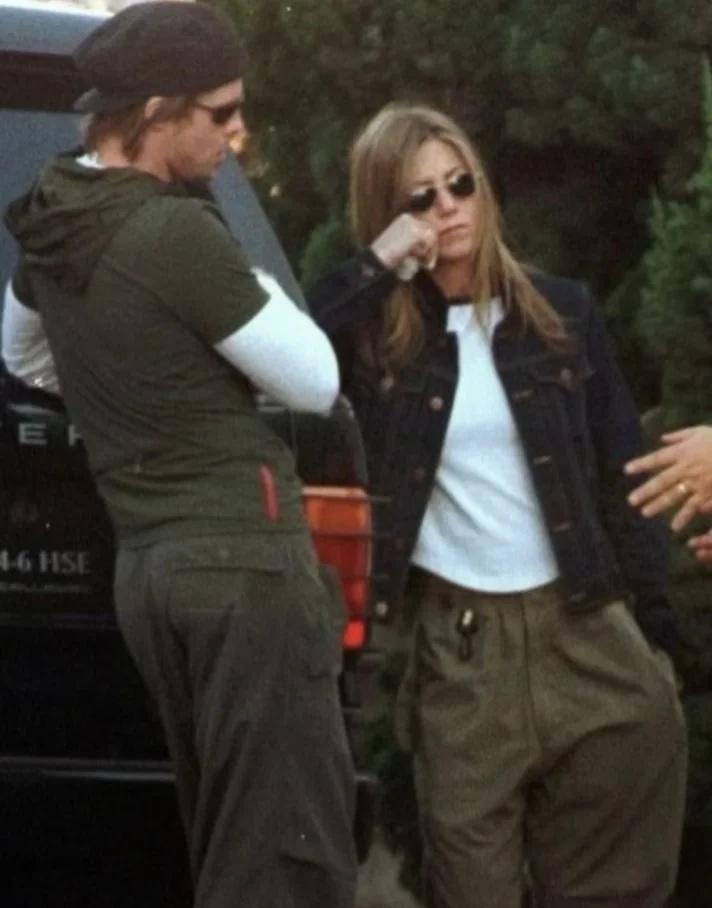 Photo｜Brad Pitt & Jennifer Aniston
安妮斯顿皮