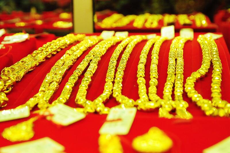 最近黄金T+D的走势真让人闹心。今天报价951元/克，较昨结下跌2.36元，跌幅