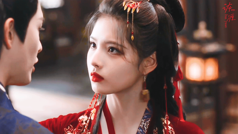 艾米 《雀骨》谢嘉鱼 / 动图▷红衣-挂红丝带 祈祷🙏🏻🙏🏻🙏🏻·半