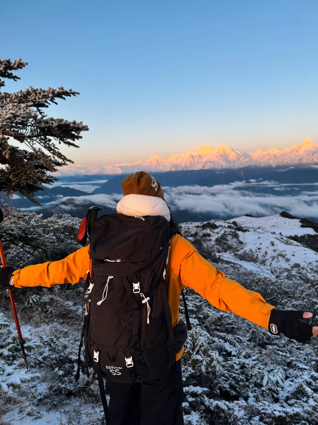 在华尖山看到了日照金山🏔️