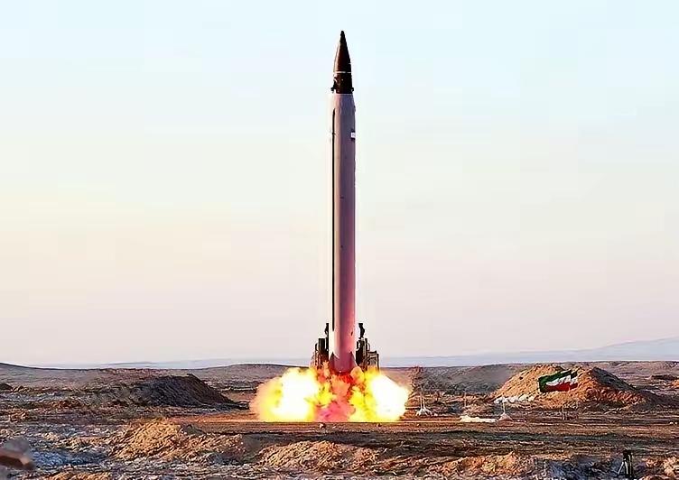 伊朗:以后弹头不到1吨的导弹不打了，打就打威力大的！

伊朗伊斯兰革命卫队航空航