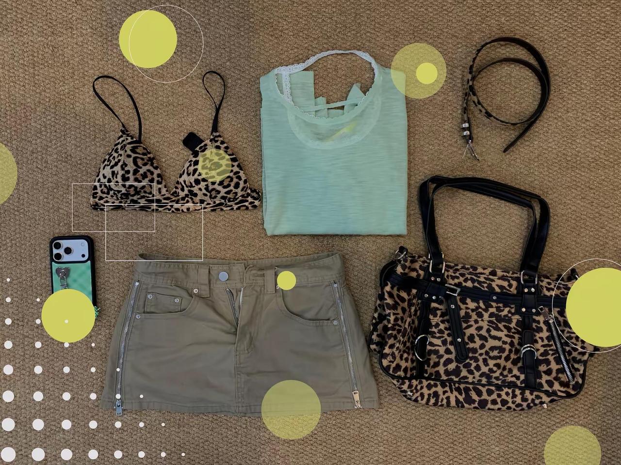 小豹纹登场。审美积累 穿搭日记 今天穿什么 ootd