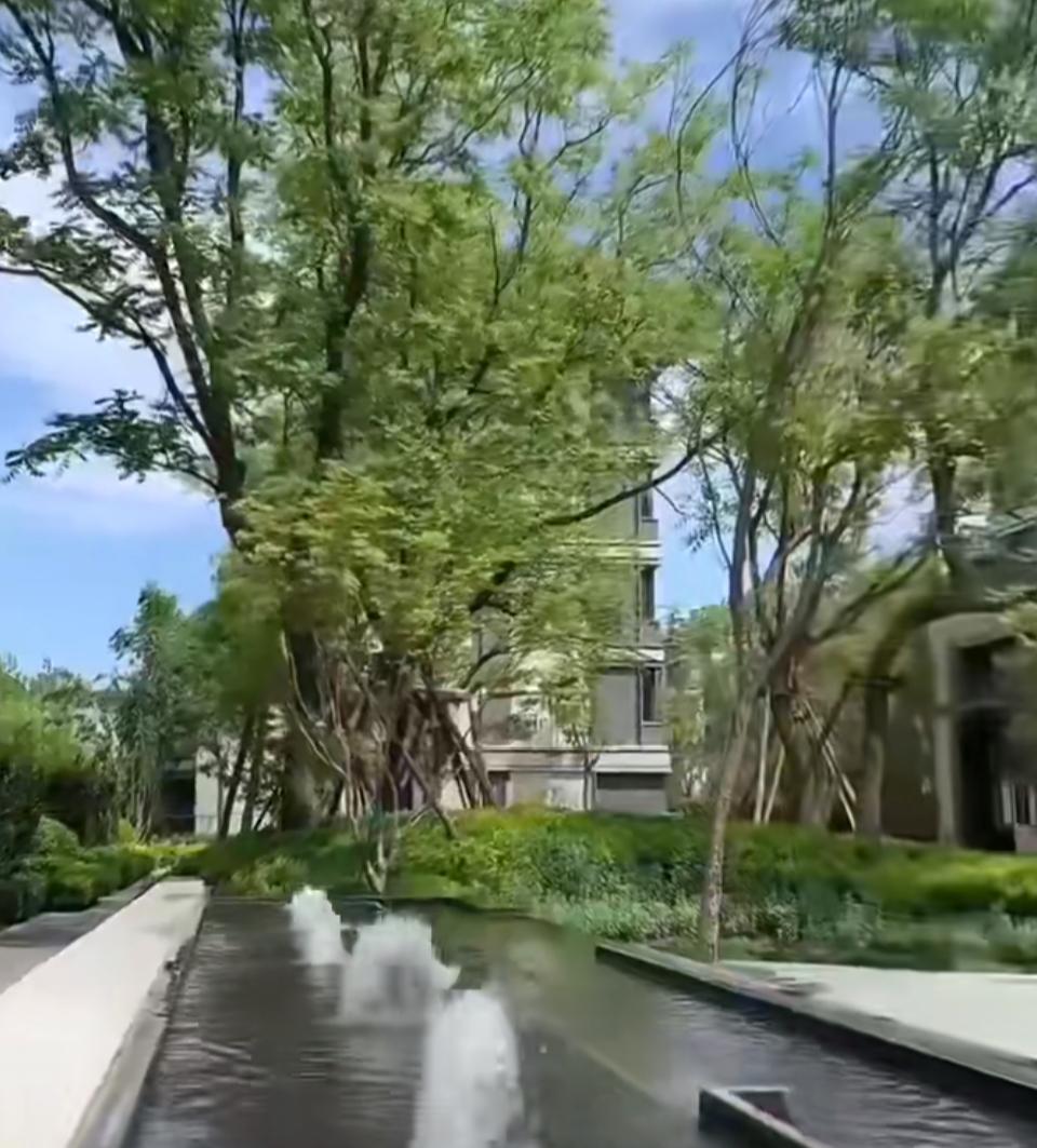 当房子从“投资品”变为“消费品”，买房的逻辑也就变了！

不管你是否承认，现在的