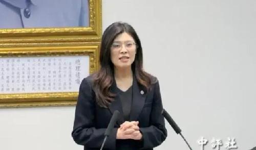 美媒曝国民党主席郑丽文惊人表态？
就是台湾要不要在大陆和美国之间“选边站”的问题