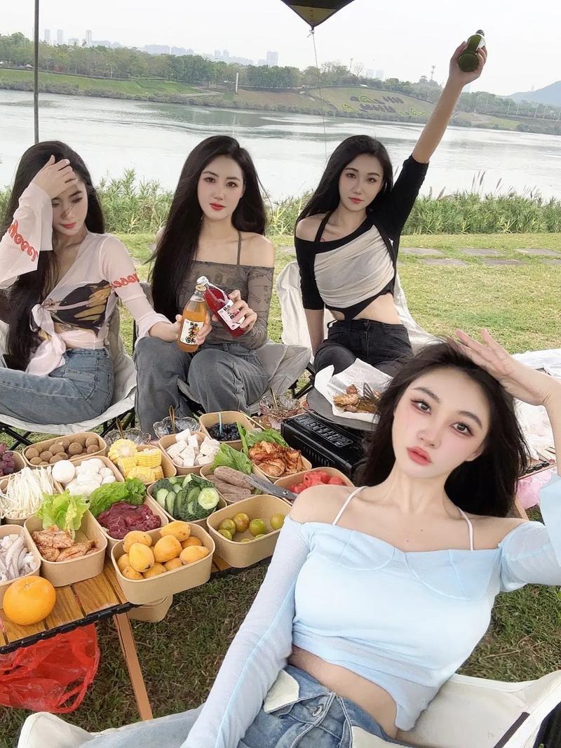 拍照不是炫耀，是把瞬间酿成回忆，用温柔的分享，串起与世界的轻盈联结。