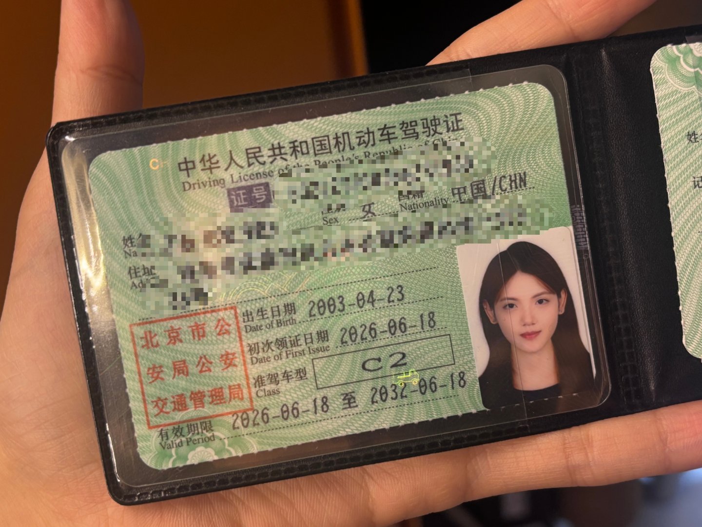 幸亏昨天一口气科三科四联考拿下驾考了不然今天这个暴雨得多狼狈😢 