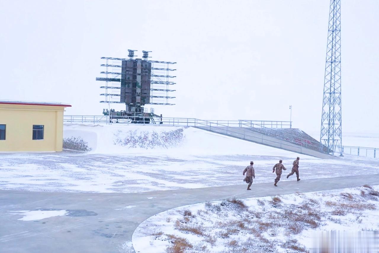 雪地里的空军雷达兵 ​​​
