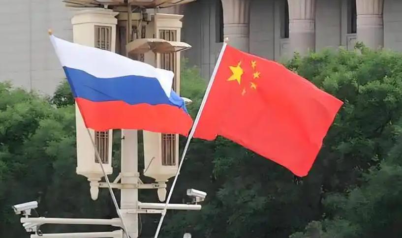 中国未来面临的十大风险来了！据俄罗斯卫星通讯社报道，清华大学战略安全中心的专家提
