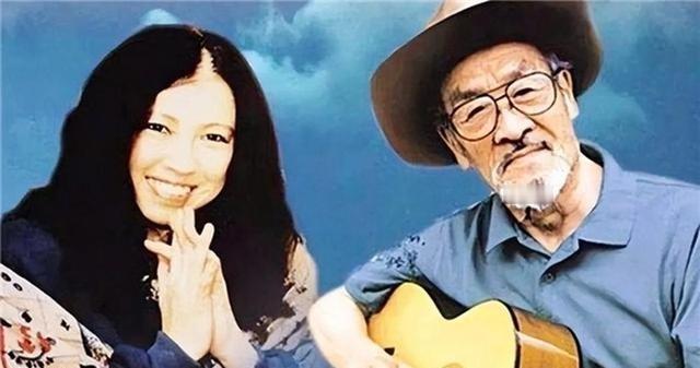 1990年，46岁的三毛跑到新疆，和76岁的王洛宾同居。王洛宾拒绝和她同房，三毛