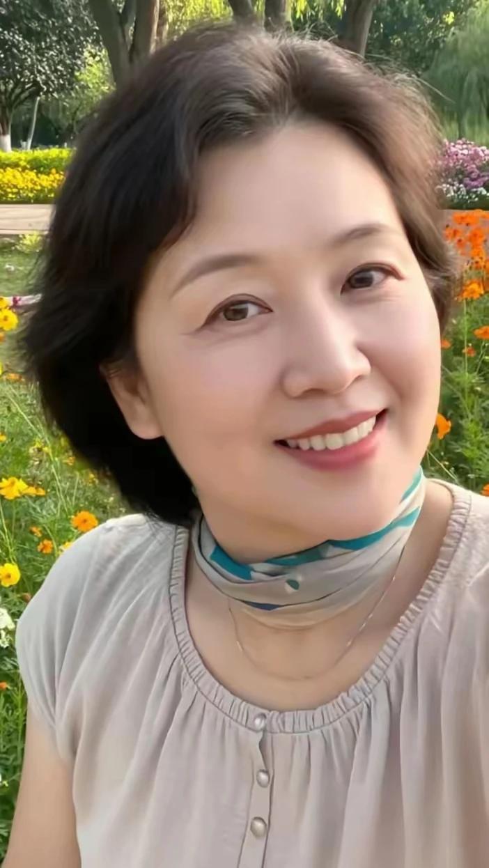 女人熬到38岁这个年龄还未进入婚姻状态的，有意义的时刻结束了，基本沒法实现有价值