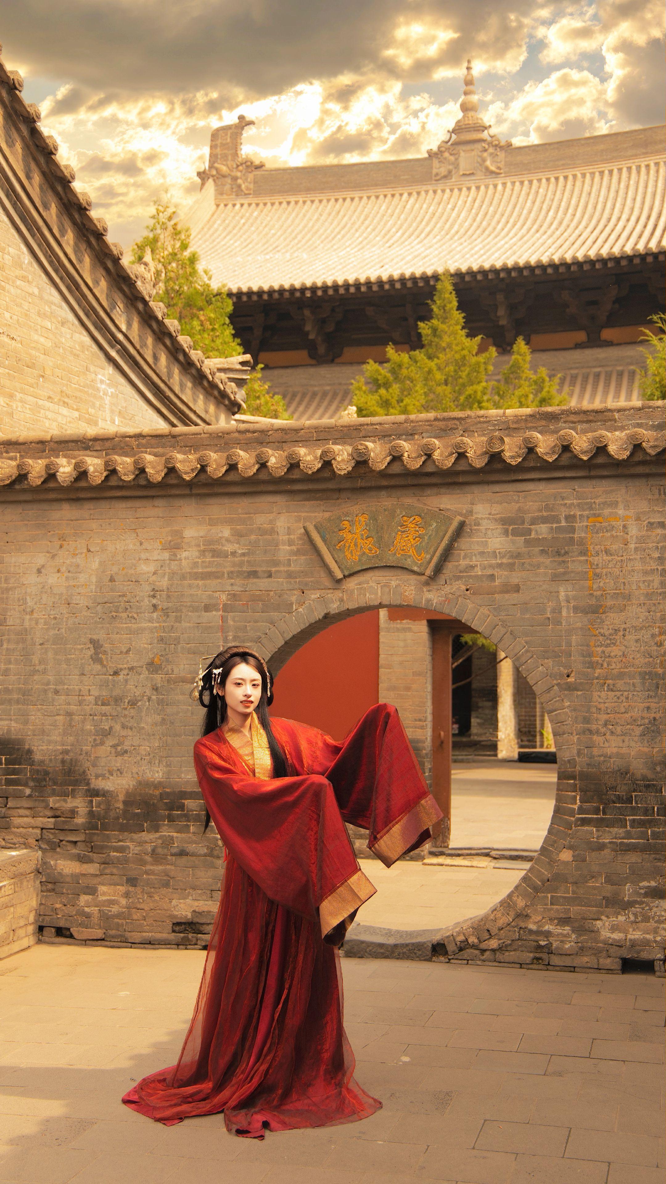大同汉服 | 战国袍·楚人衣冠。摄影