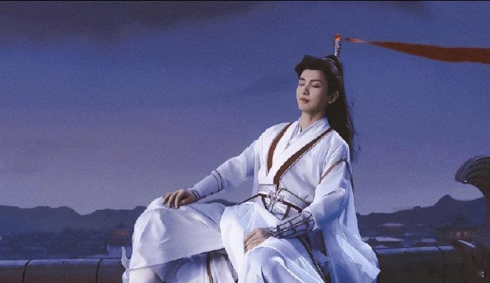 秦昊这老花眼没谁了，玩认角色名游戏，把成毅的绝美李莲花叫陈坤，旁边人都急死了，我