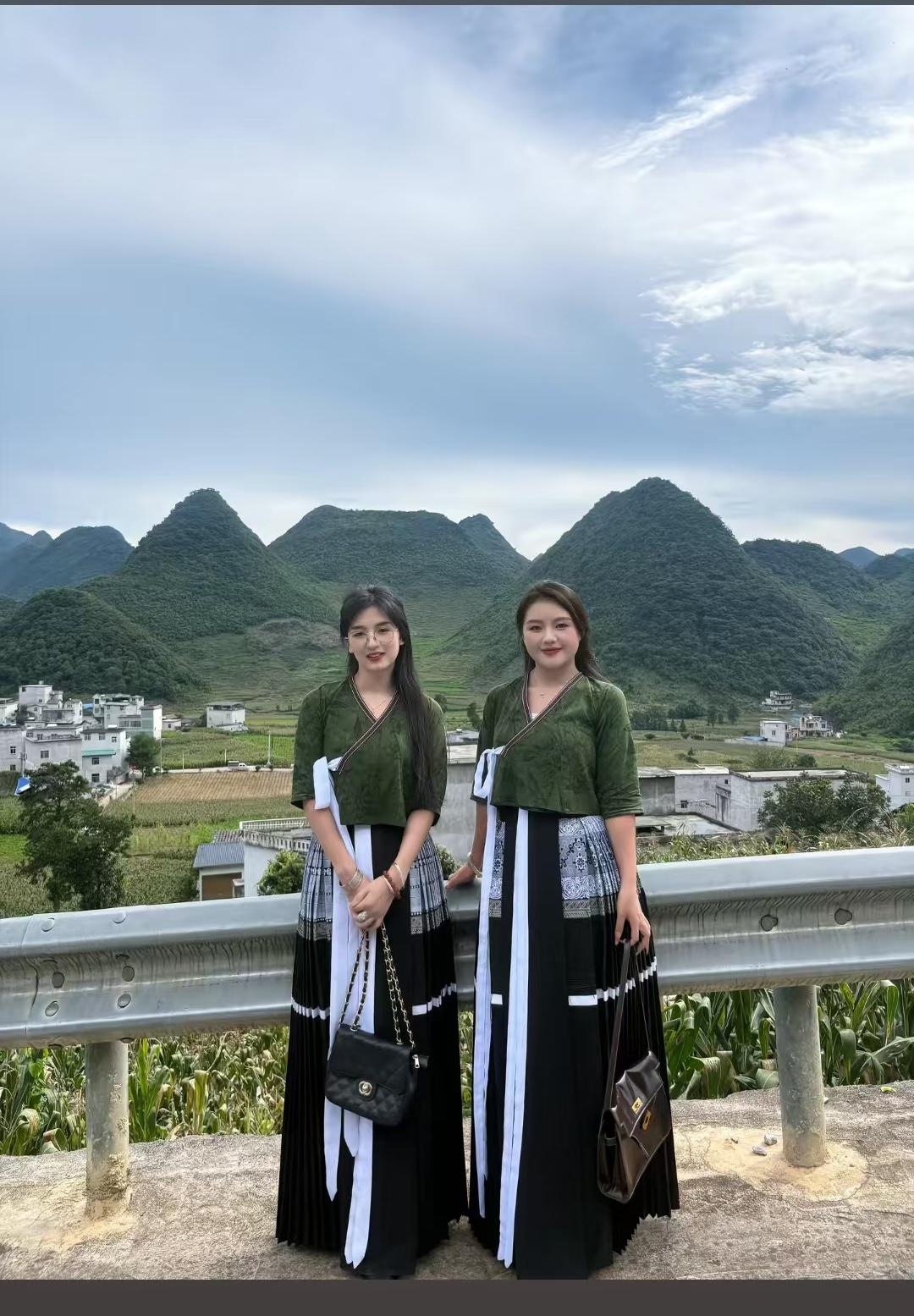 这样的民族风喜欢吗？
山美，水美，人更美
有喜欢的请支持一下