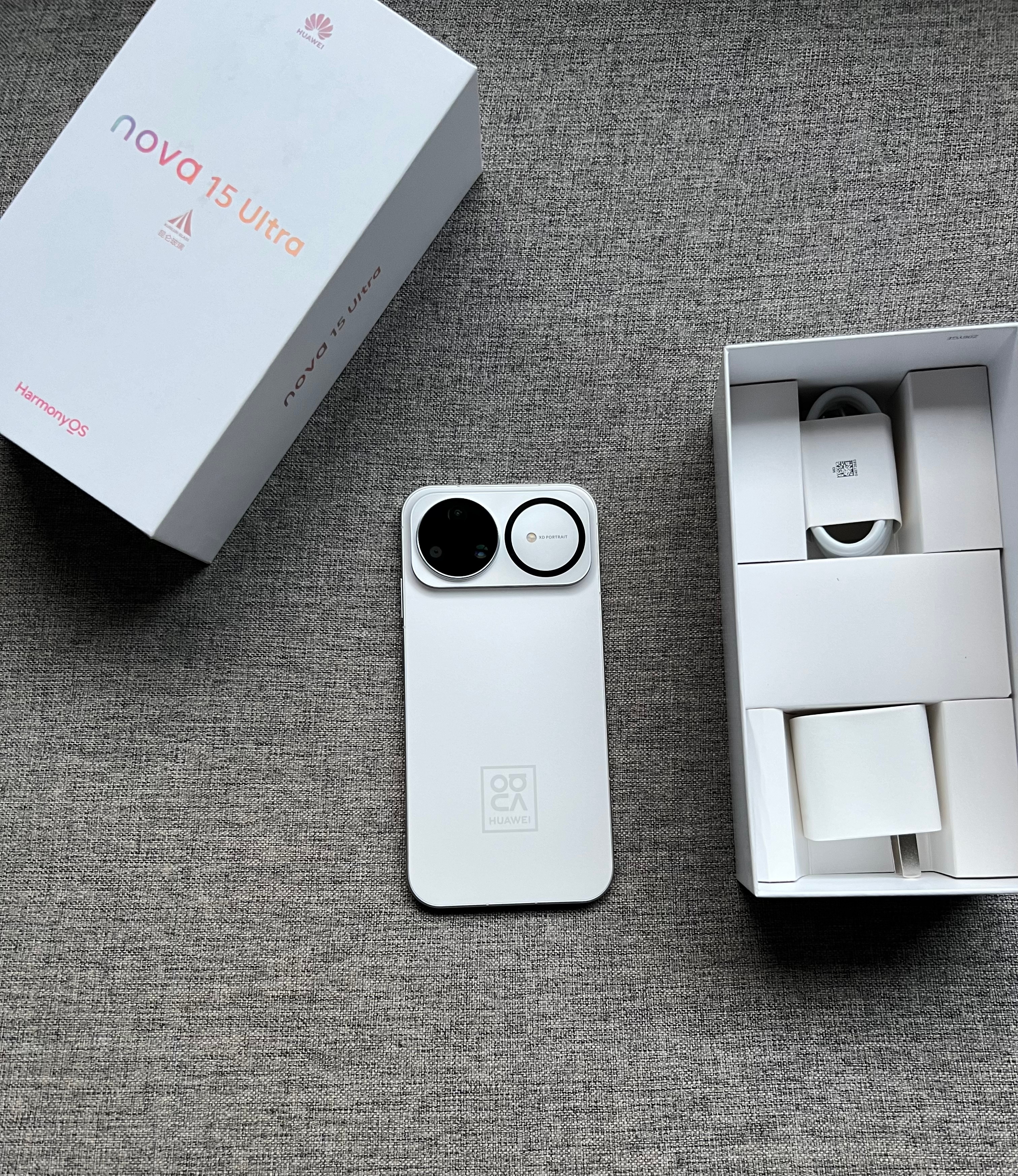 华为Nova 15 Ultra 12+512 零度白 昆仑玻璃，成色完美，带盒子