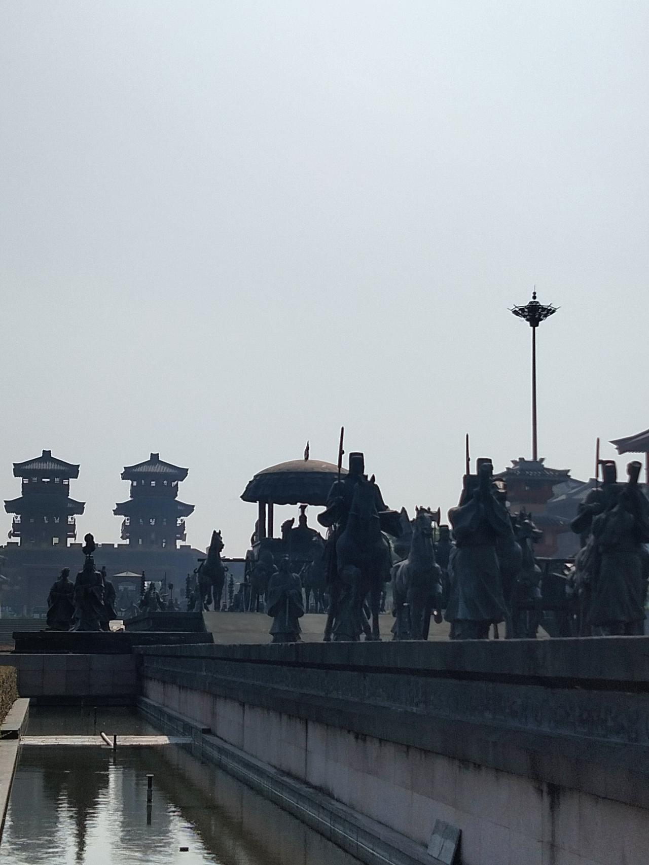 晒图笔记大赛车马萧萧，仿佛听见千年前的鼓点，穿过岁月的烟尘，叩响历史的回响。