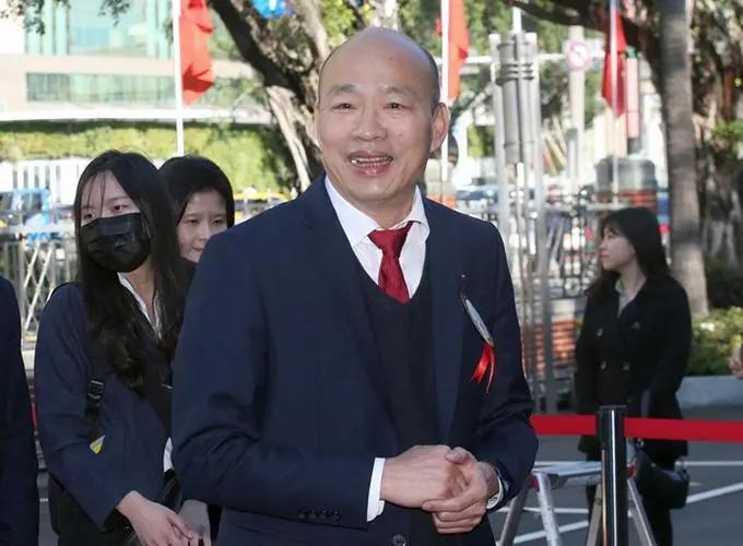 立法院院长韩国瑜的办公室迎来新力量！近日，韩院长诚邀其昔日高雄市政府的老战友——