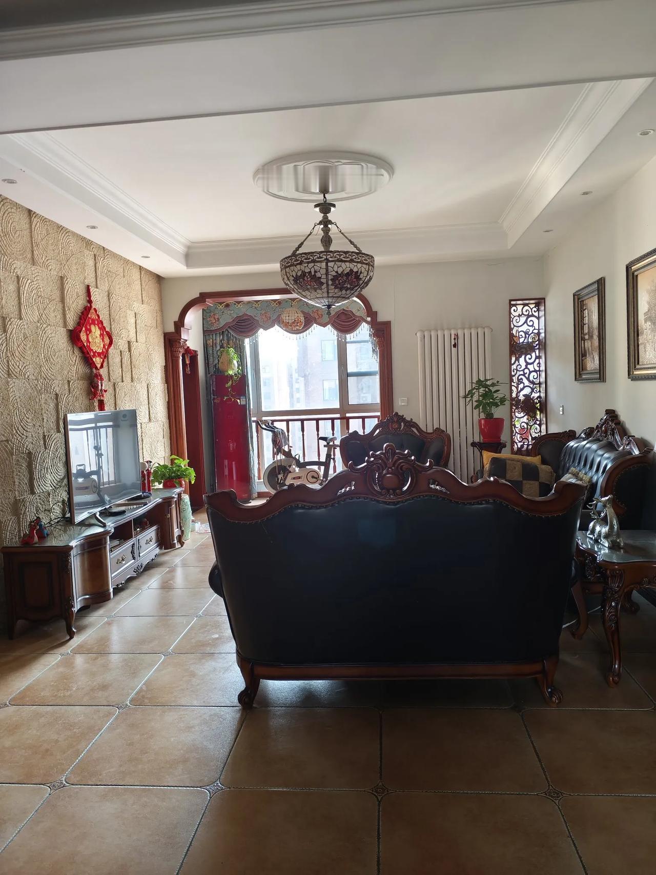 退休以后，我的感受就是运动要适可而止，不要过度。像我今天，我就没有出屋，也没有锻