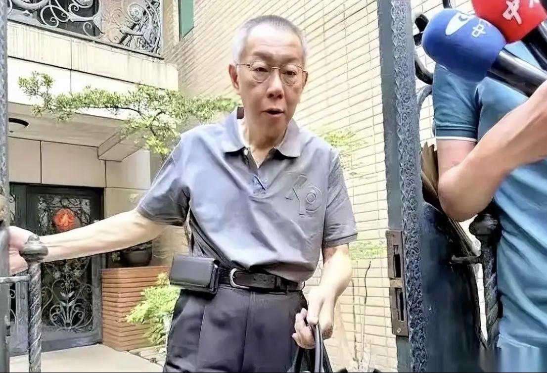 柯文哲这回真成了“砧板肉”？北检抗告成功，曾经的“政治明星”如今被推上风口浪尖，