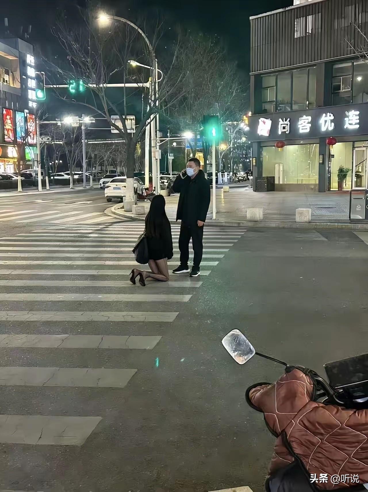 这样的女人不值得同情[微风]