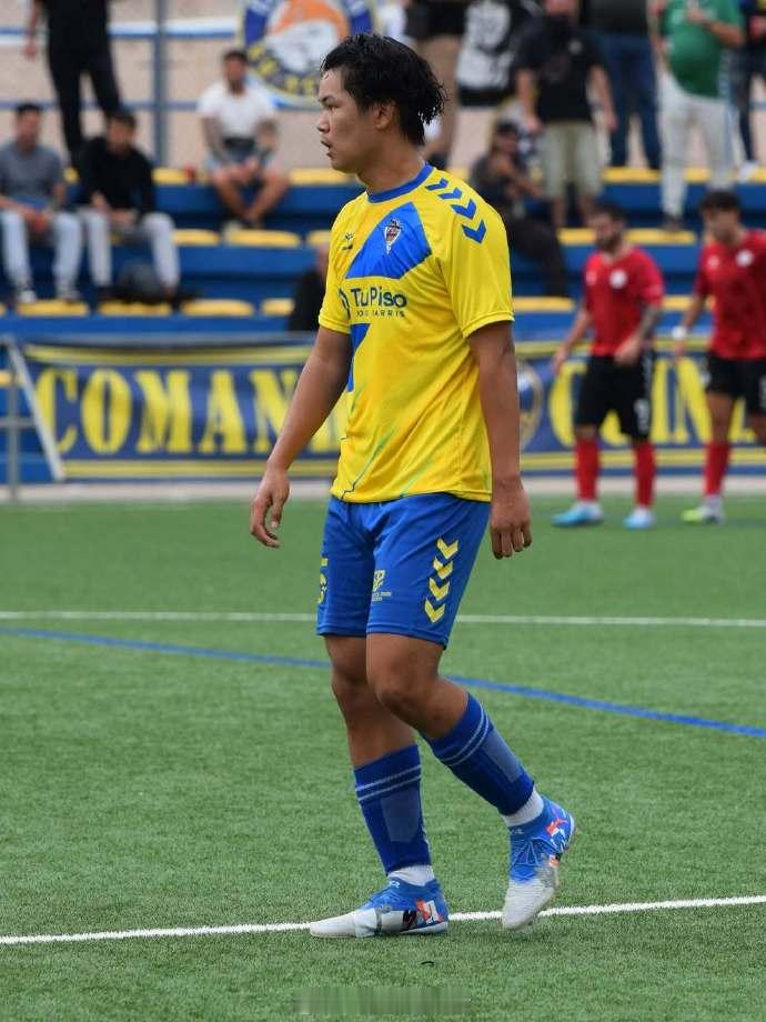 陈欧翔【西班牙加泰乙级联赛(8) 第2组第26轮】2026年4月19日，吉纳埃塔