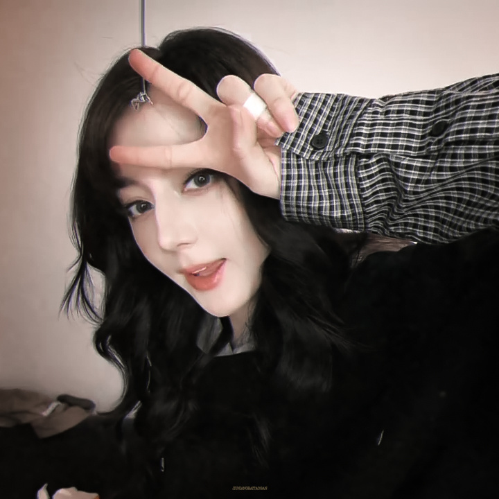 迪丽热巴迪丽热巴0603生日快乐 dlrb 今天星期巴 dlrb 迪丽热巴我喜欢