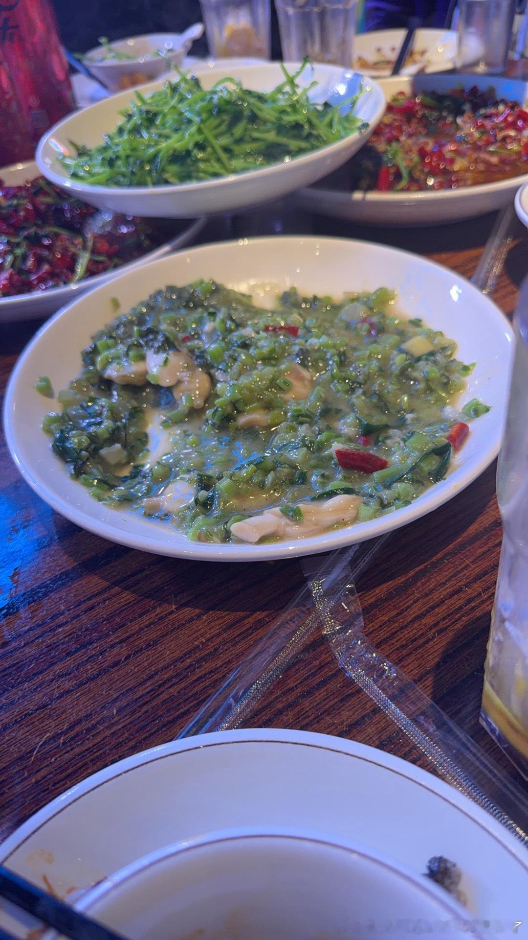 瞎发发 吃跳河去了 狂喝ot中 