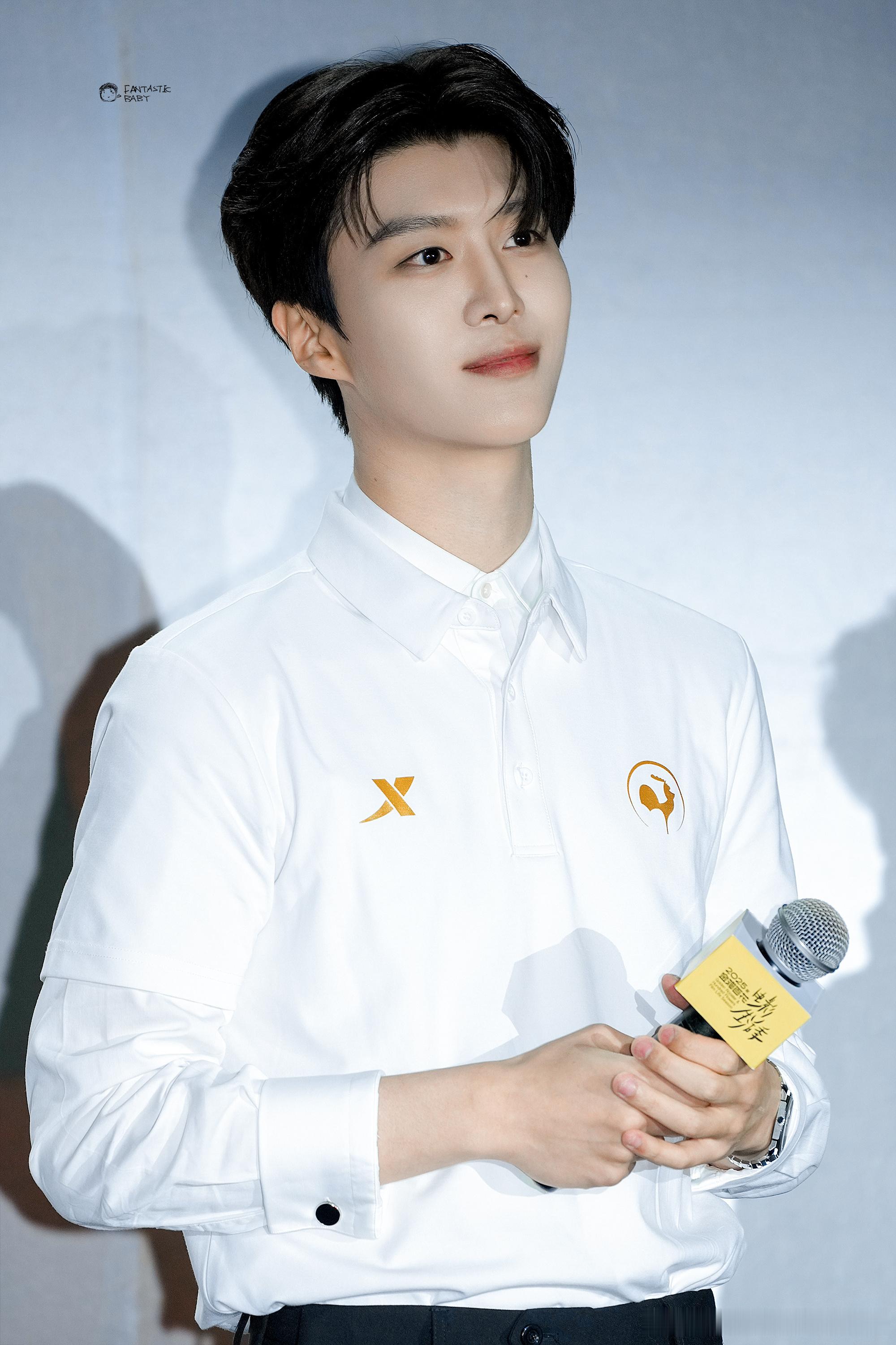 范丞丞范丞丞杨澄 fcc范丞丞人生路不熟 fcc范丞丞特步品牌代言人 那我就是摄