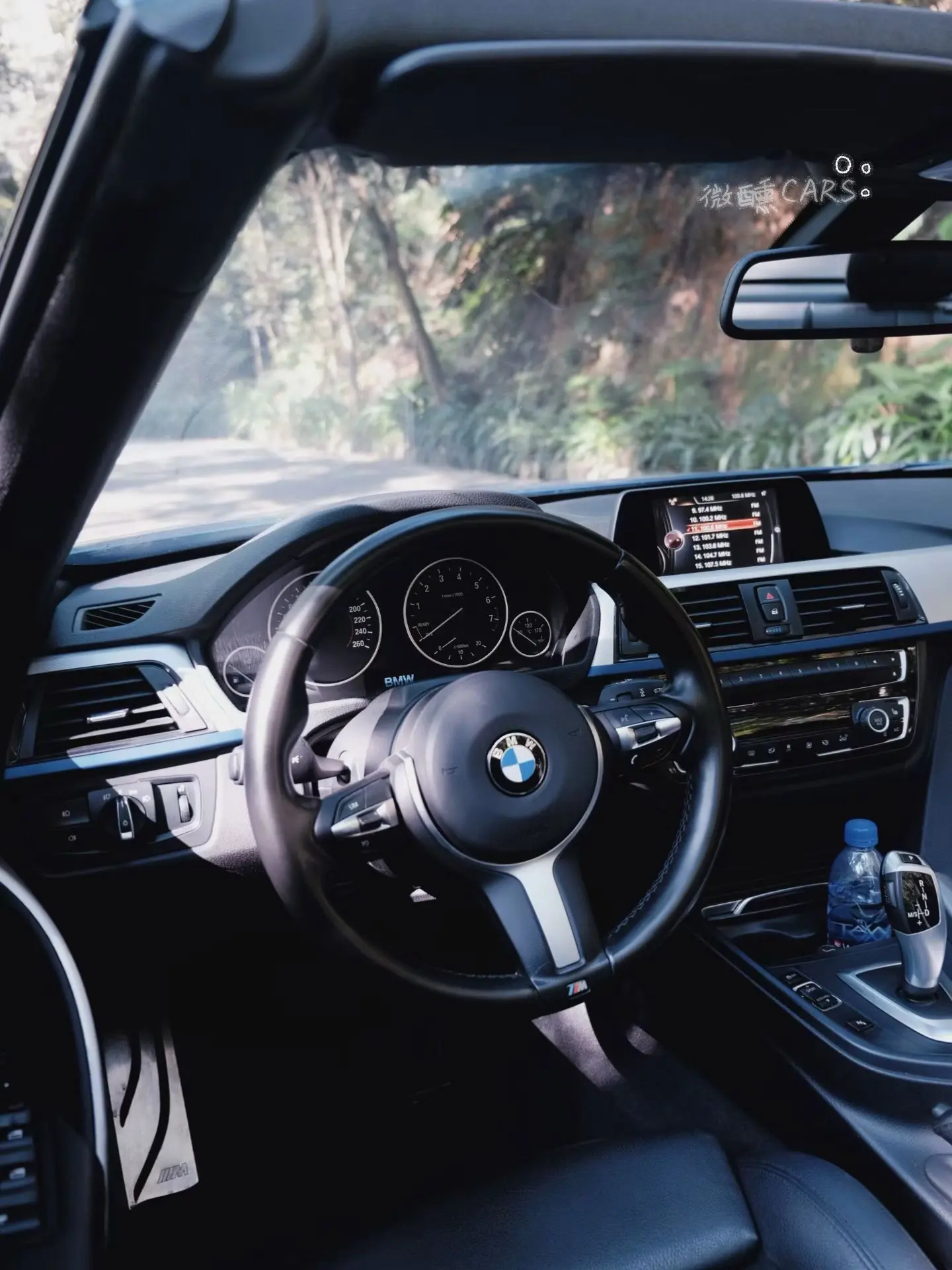 打开敞篷那一刻实在是优雅。