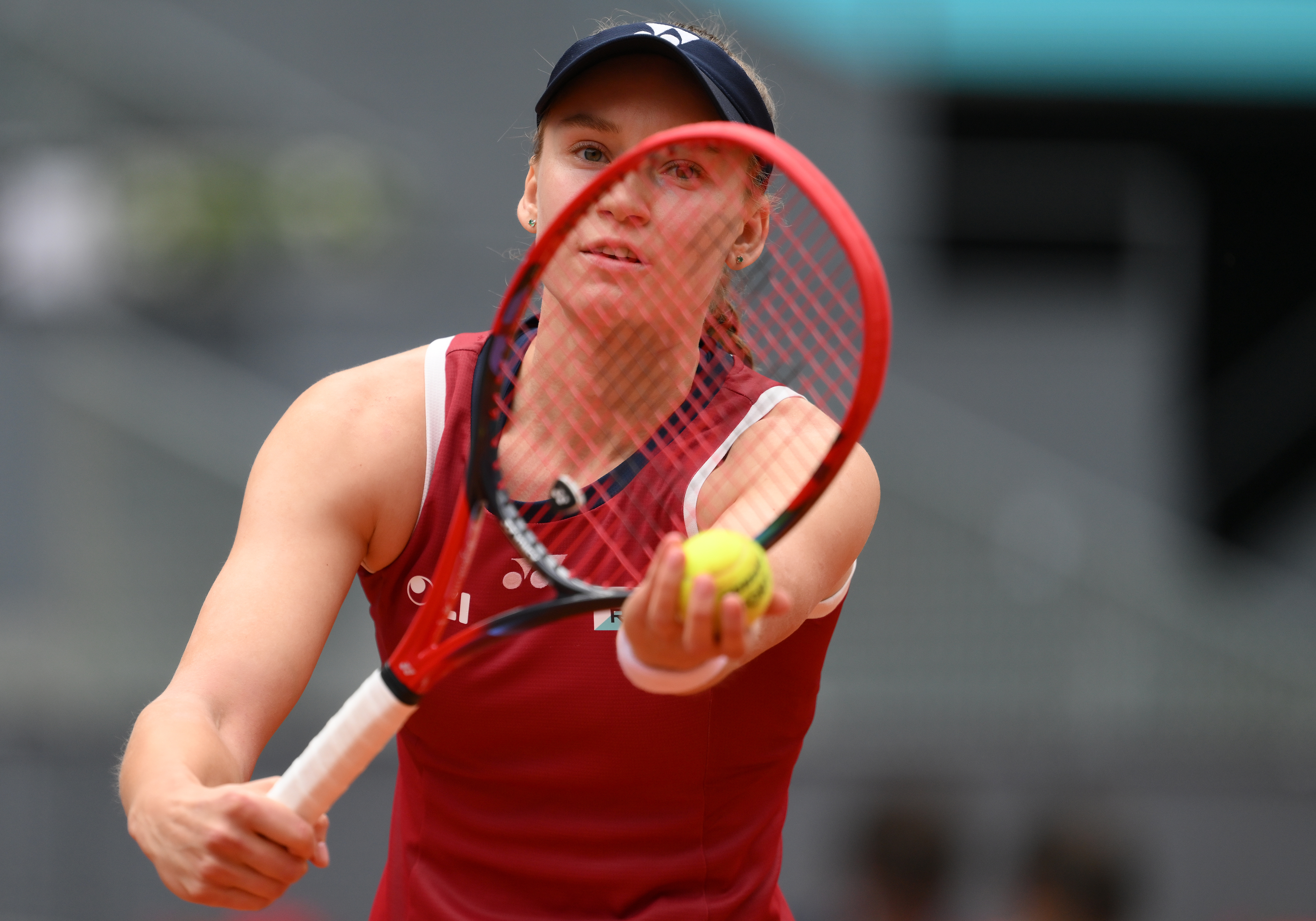 4-0 👉 4-3 👉 6-3即时战况：莱巴金娜经过一番波折拿下第二盘，大比