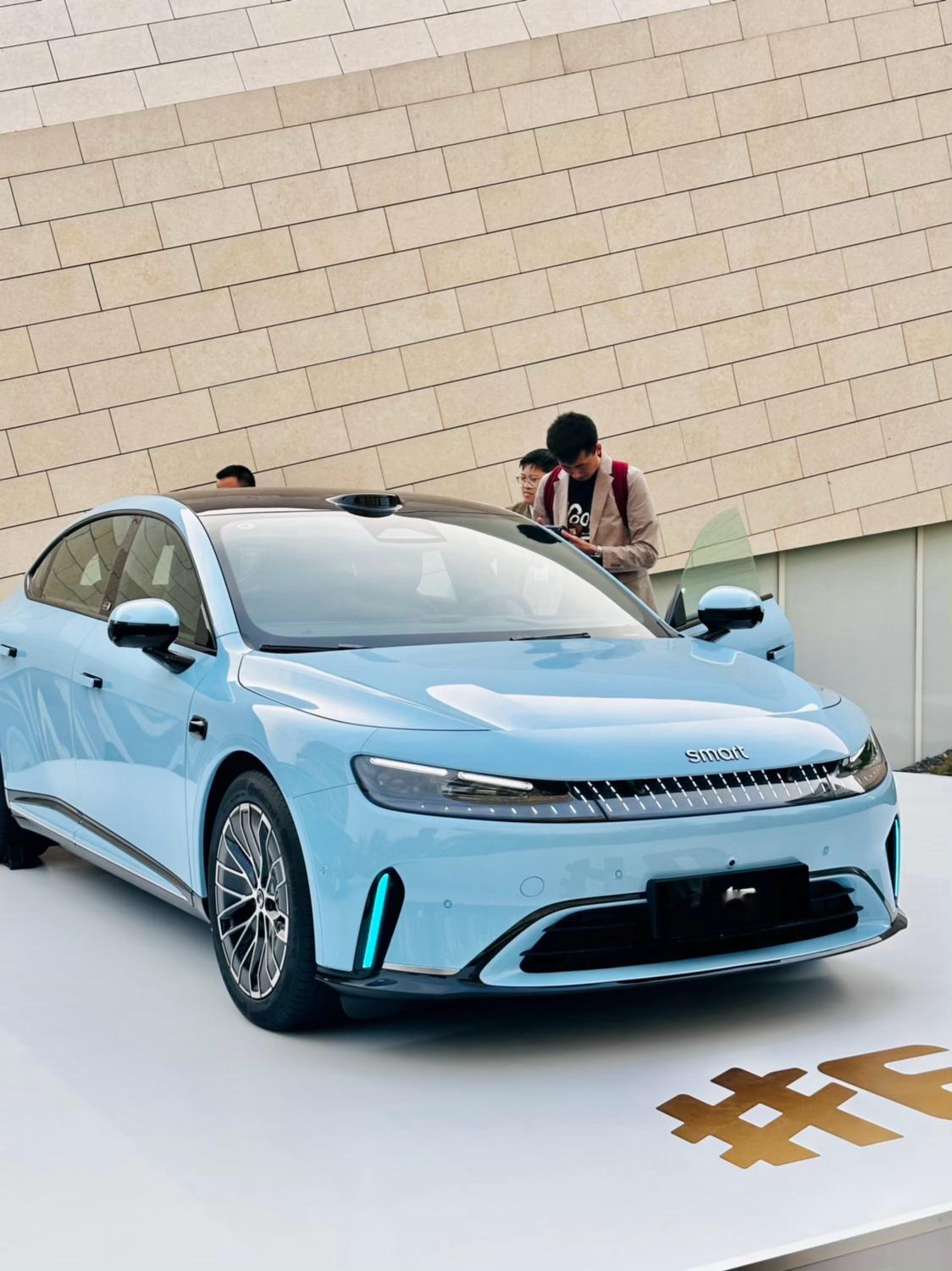 小助理我到smart2026品牌之夜的现场咯！真的艺术氛围满满！有没有人能懂！不