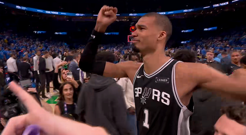 西部新的王者：马刺队。恭喜这些年轻人，不等未来，就是现在！NBA