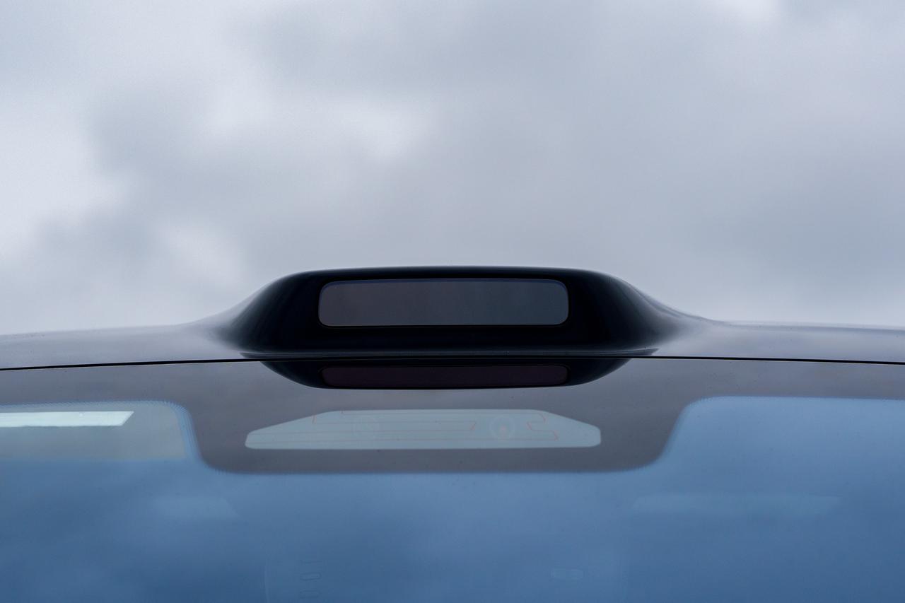 家庭旗舰的全能安全，问界M8给出了满分答案
什么是家庭旗舰SUV的终极安全？不是