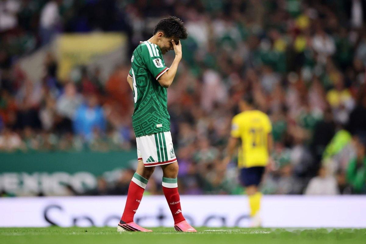 2-0零封对手！世界杯16强已确定7个名额，东道主打破40年淘汰怪圈，明日比利时