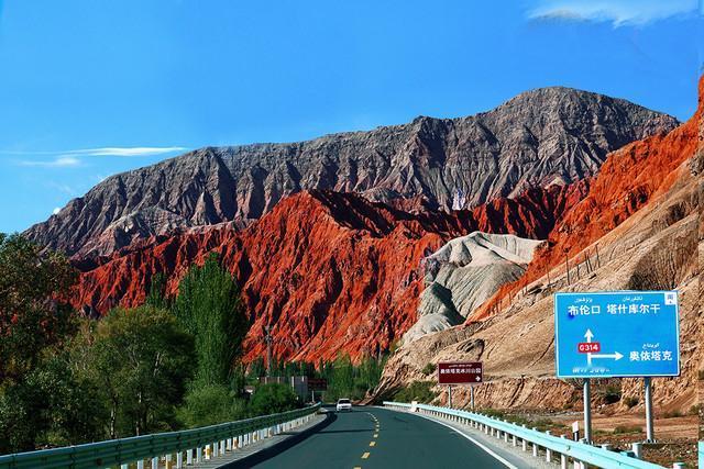 你不会天真的以为美国借的380000亿的国债，他会还吗？这就是普通人的思维和强者