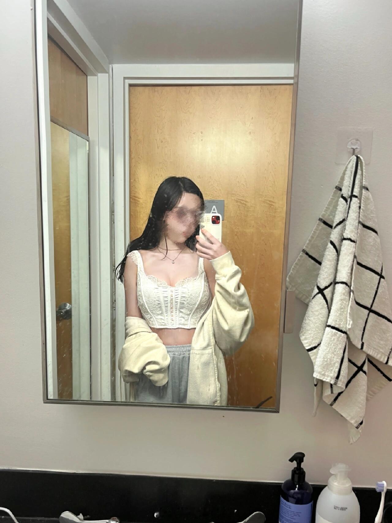 很内向 回家都走下水道 