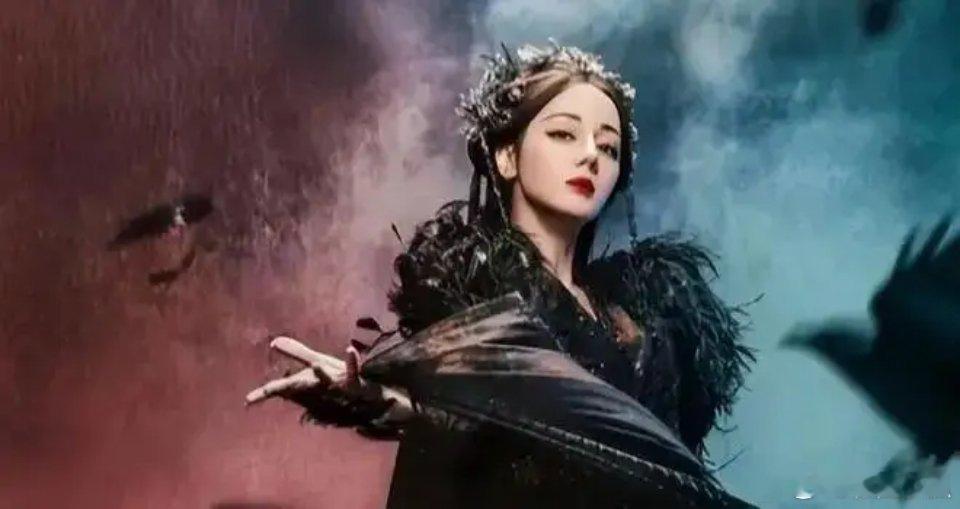 《白日提灯》：贺思慕早已知晓杀父真相，全凭一盏鬼王灯看透人心贺思慕能顺利继任鬼王