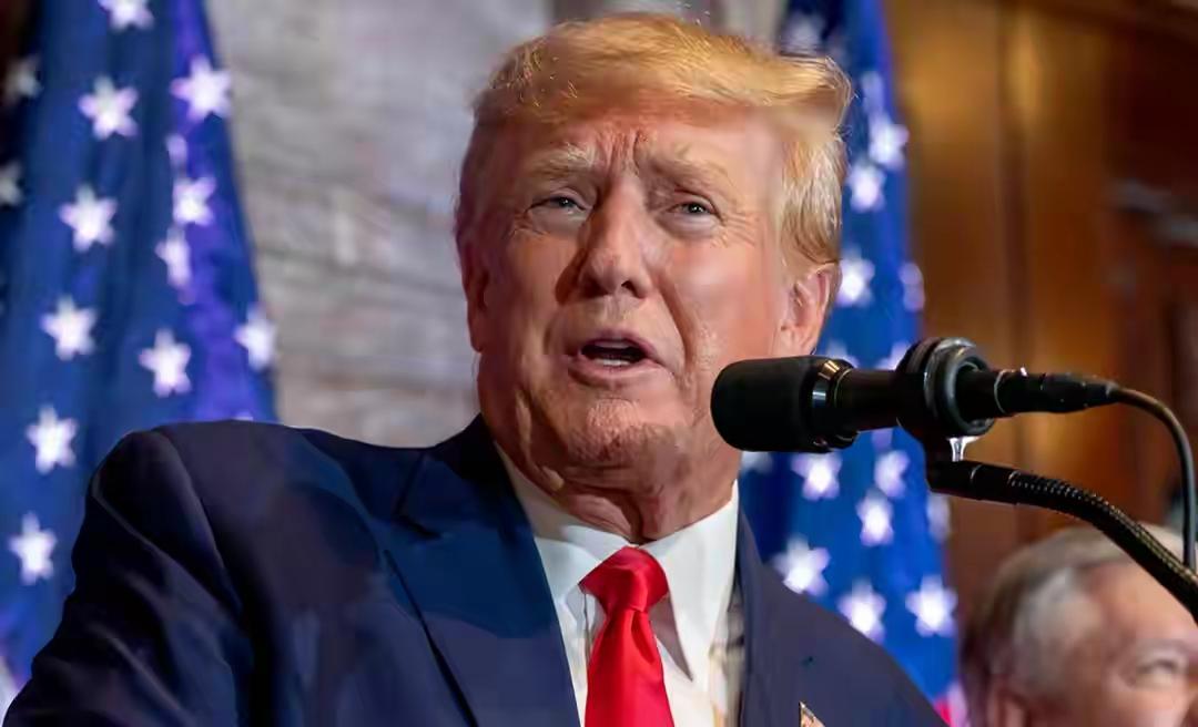 美军大规模撤离，伊朗或变天，美媒：特朗普或分两步推进军事行动